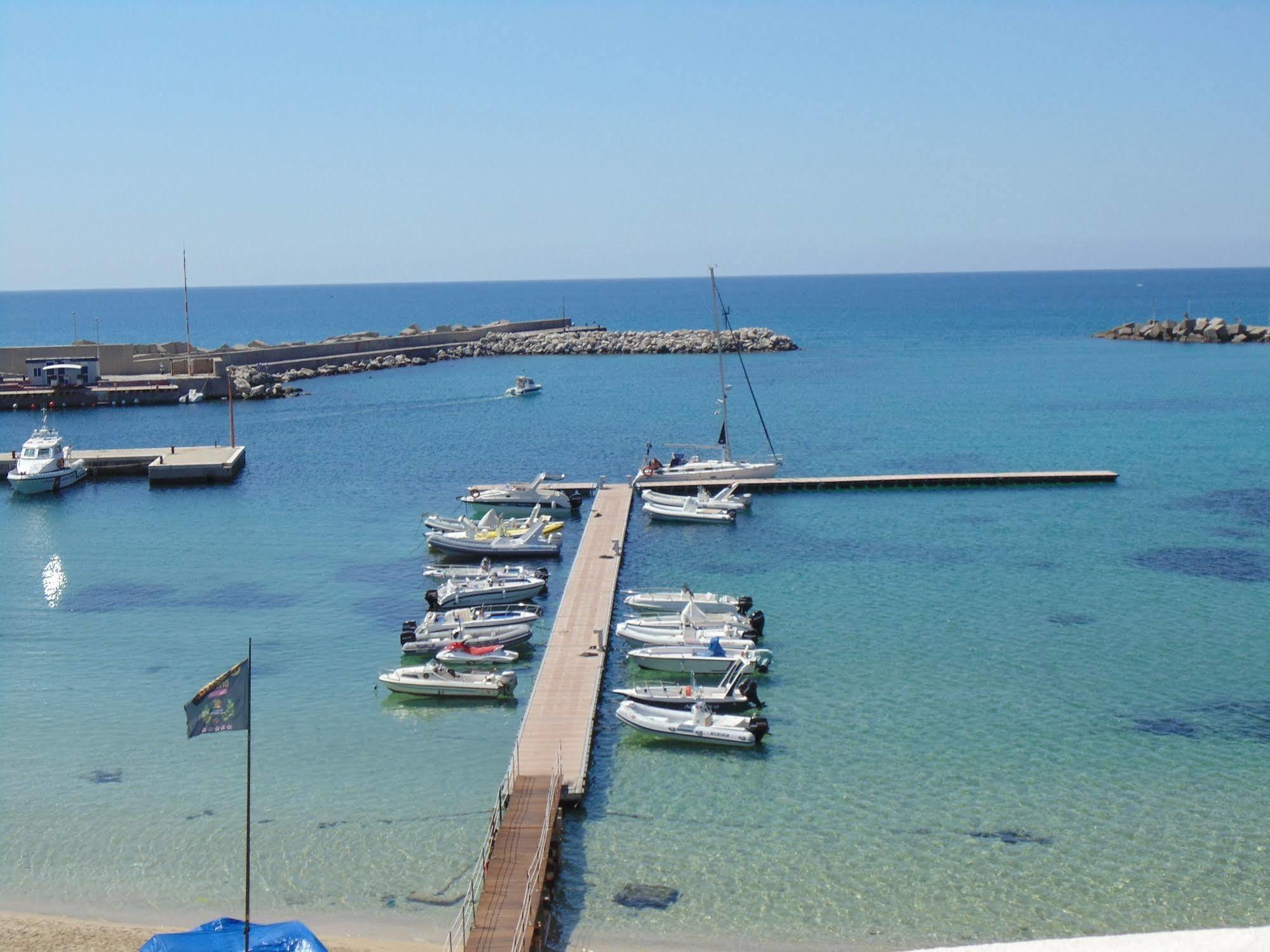 Palm Beach Hotel Cinisi Dış mekan fotoğraf